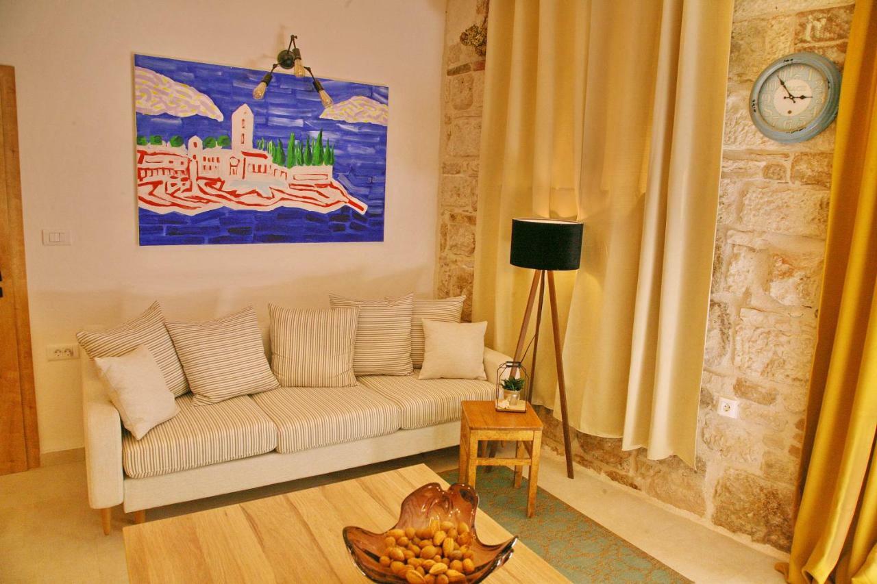 House Bava Hotel Vis Kültér fotó
